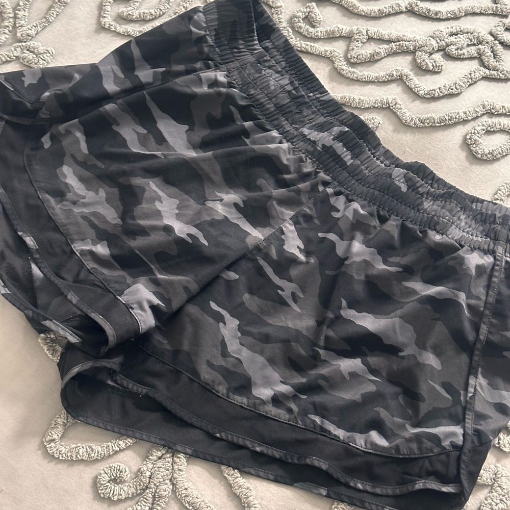 Athleta mesh racer shorts